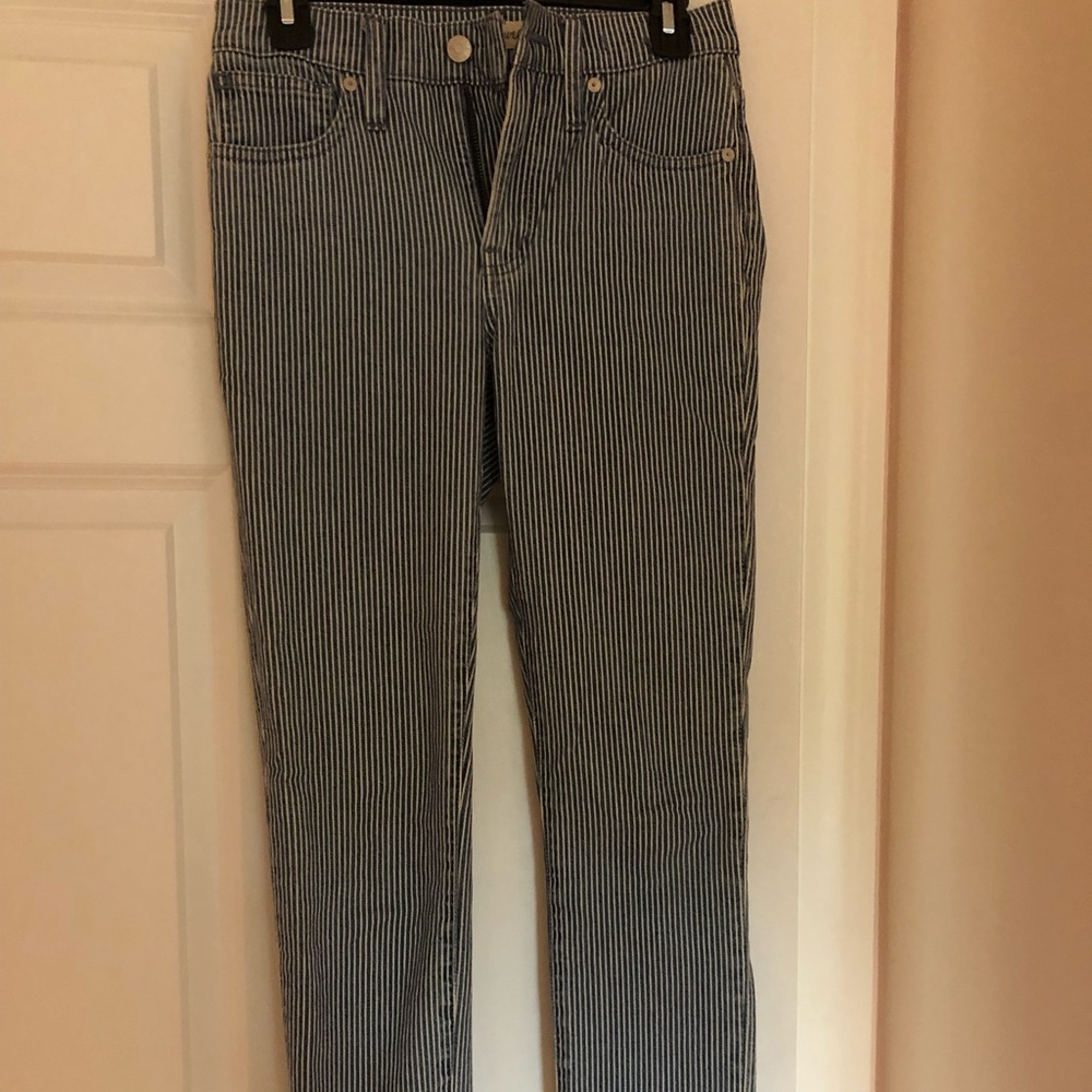 Pin stripe madewell jeans. Size 24
